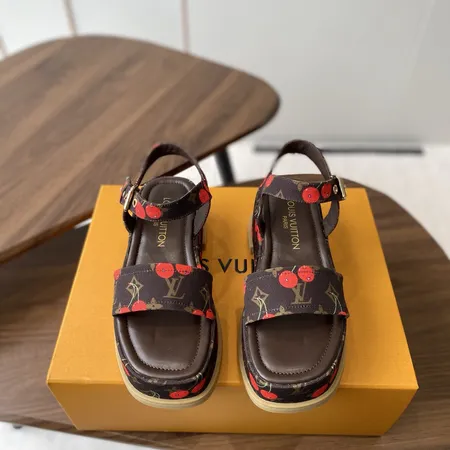 ルイヴィトン サンダル