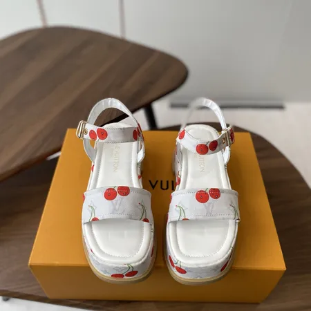 ルイヴィトン サンダル