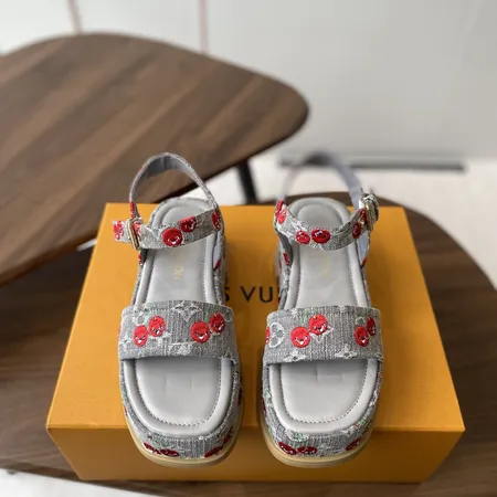 ルイヴィトン サンダル