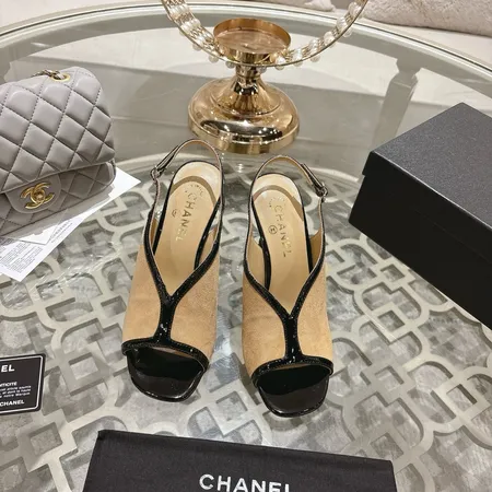 シャネル サンダル