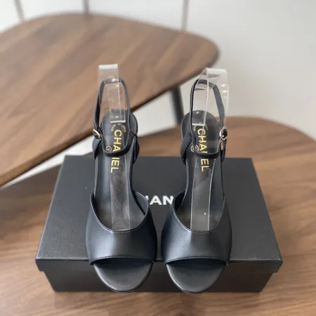 シャネル サンダル