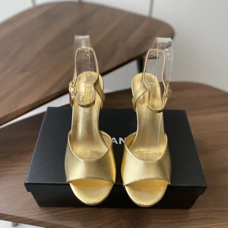 シャネル サンダル