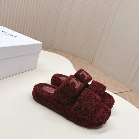 セリーヌ スリッパ