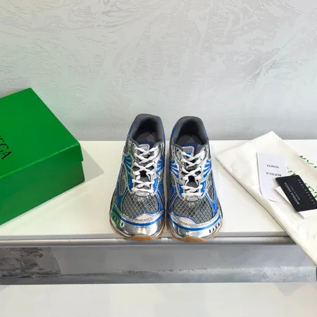 ボッテガ ヴェネタ スニーカー