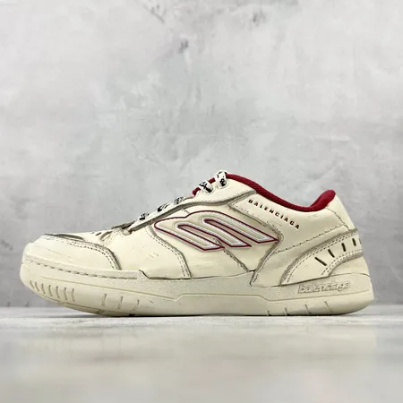 バレンシアガ カジュアルシューズ