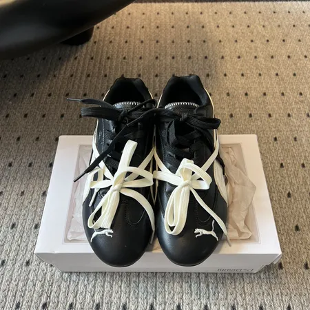 プーマ カジュアルシューズ