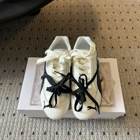 プーマ カジュアルシューズ