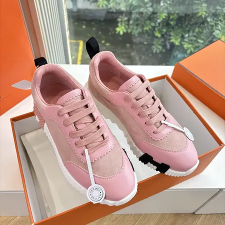 エルメス スニーカー