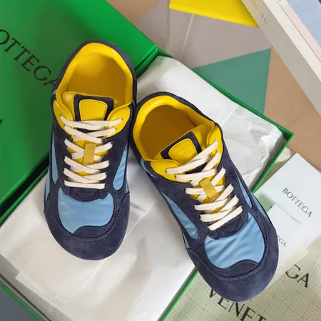 ボッテガ ヴェネタ スニーカー