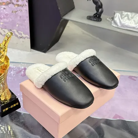 ミュウミュウ スリッパ