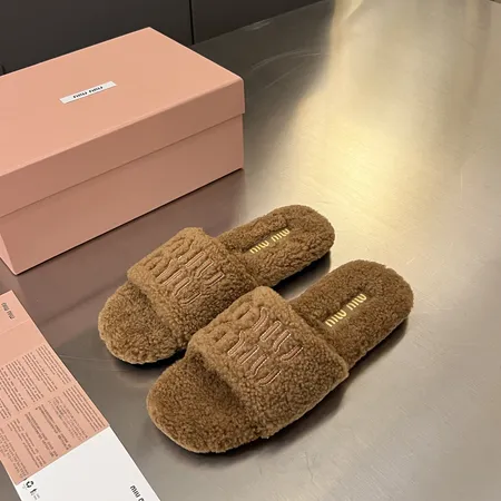 ミュウミュウ スリッパ