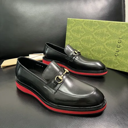 グッチ ビジネスシューズ