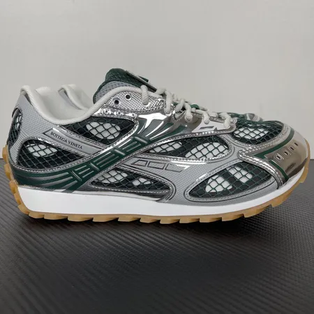 ボッテガ ヴェネタ スニーカー