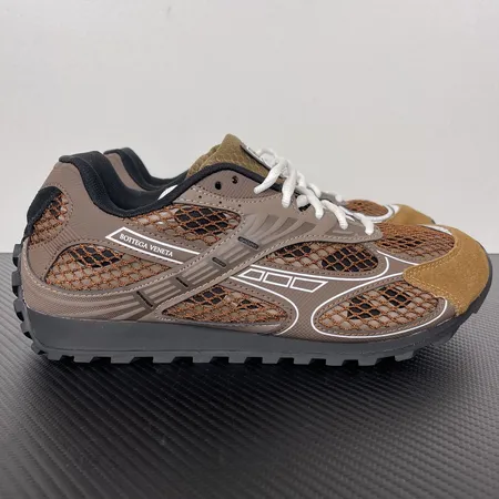 ボッテガ ヴェネタ スニーカー