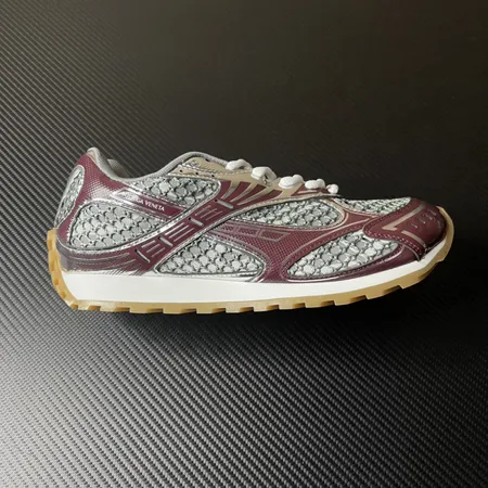 ボッテガ ヴェネタ スニーカー