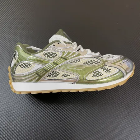 ボッテガ ヴェネタ スニーカー