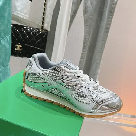 ボッテガ ヴェネタ スニーカー