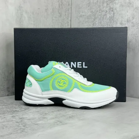 シャネル スニーカー