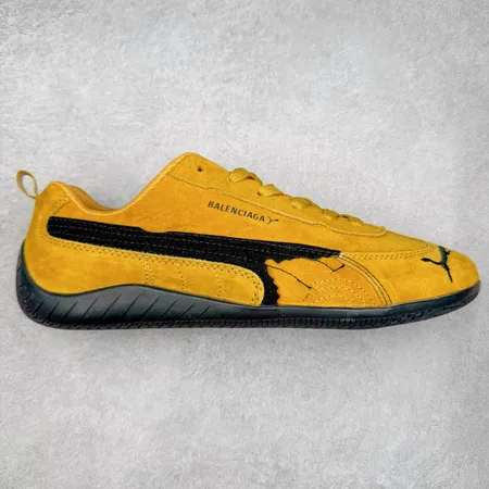 プーマ スニーカー