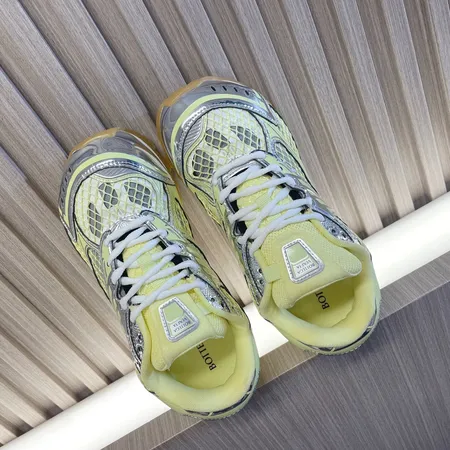 ボッテガ ヴェネタ スニーカー