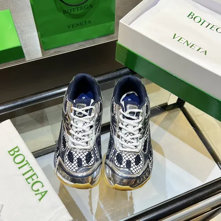 ボッテガ ヴェネタ スニーカー