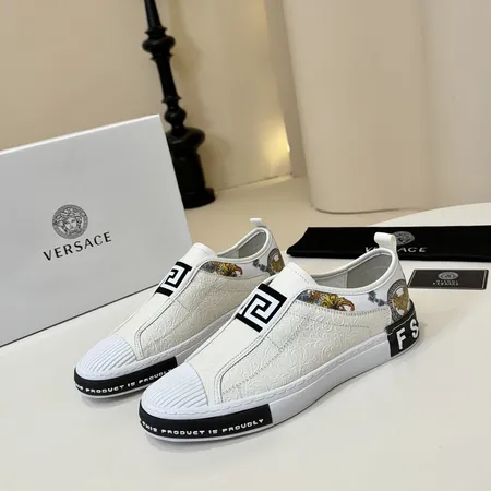 ヴェルサーチ カジュアルシューズ