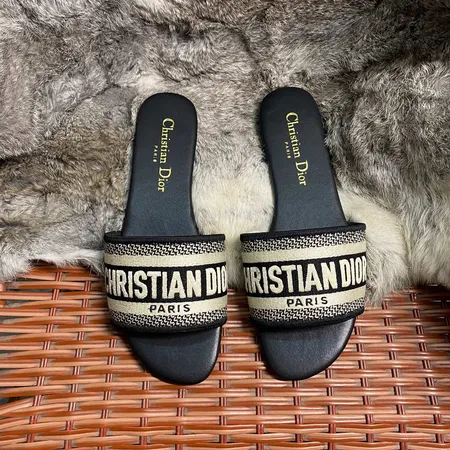 ディオール スリッパ