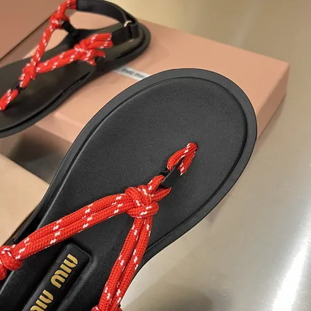 ミュウミュウ サンダル