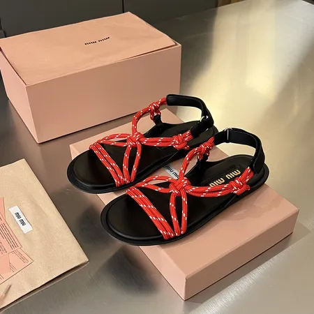 ミュウミュウ サンダル