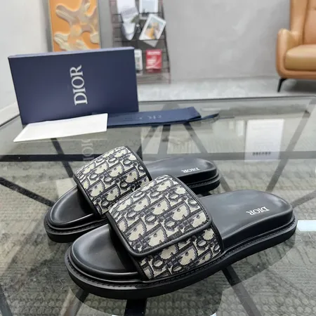 ディオール スリッパ