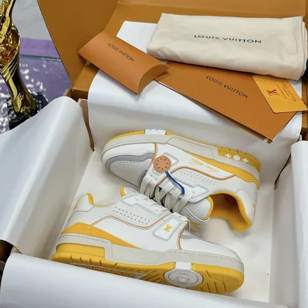 ルイヴィトン カジュアルシューズ