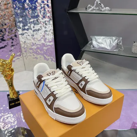 ルイヴィトン カジュアルシューズ