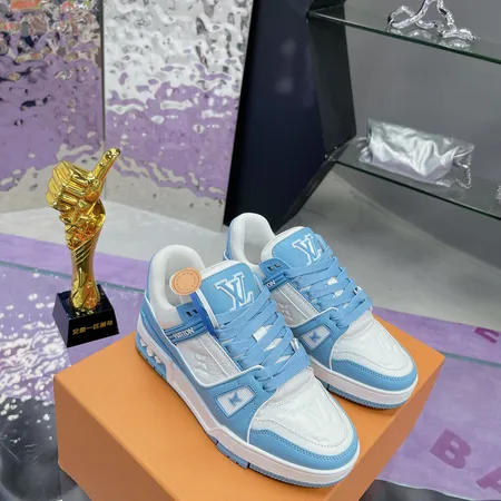 ルイヴィトン カジュアルシューズ