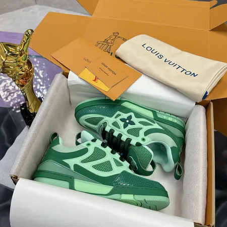 ルイヴィトン カジュアルシューズ