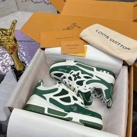 ルイヴィトン カジュアルシューズ