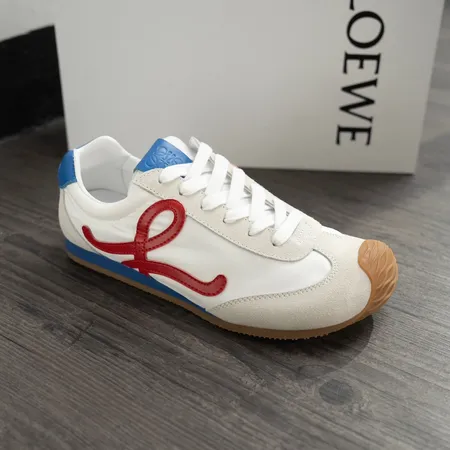 ロエベ スニーカー