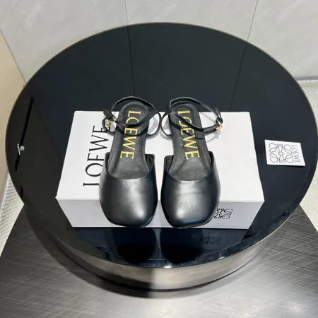 ロエベ サンダル