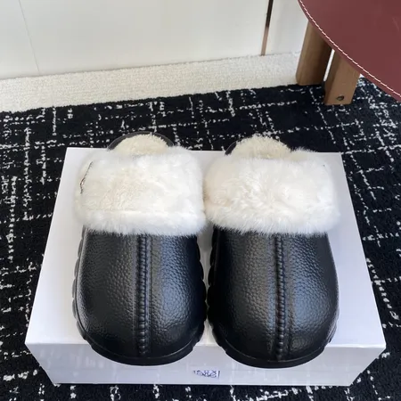 ロエベ スリッパ