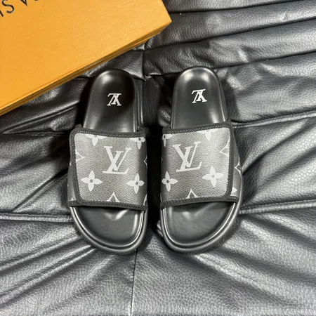 ルイヴィトン スリッパ