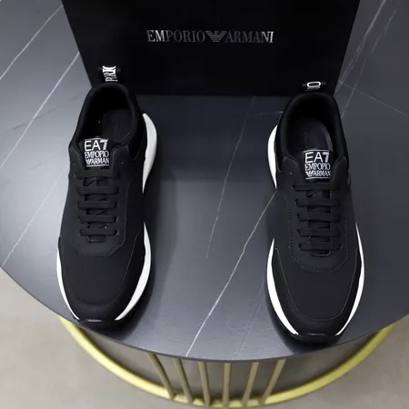 アルマーニ カジュアルシューズ