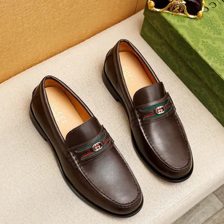 グッチ ビジネスシューズ