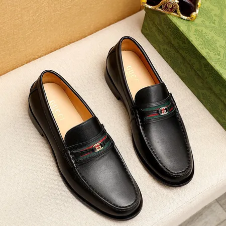 グッチ ビジネスシューズ