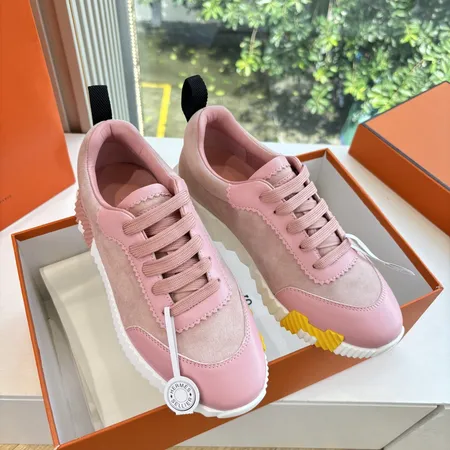 エルメス スニーカー