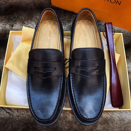 ルイヴィトン ビジネスシューズ