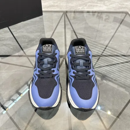 アルマーニ カジュアルシューズ