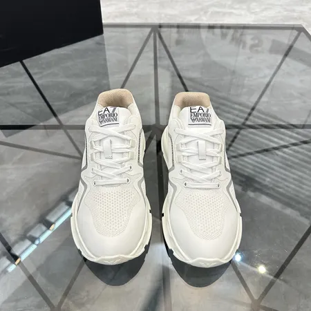 アルマーニ カジュアルシューズ