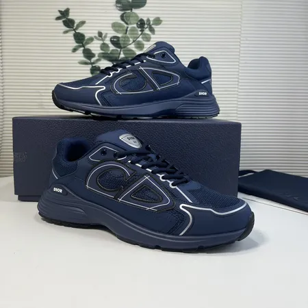 ディオール スニーカー