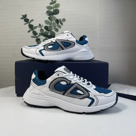 ディオール スニーカー