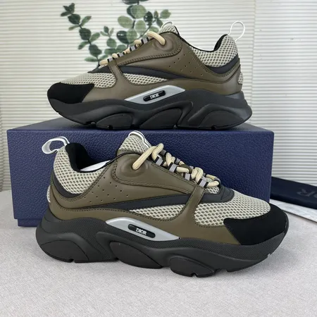 ディオール スニーカー