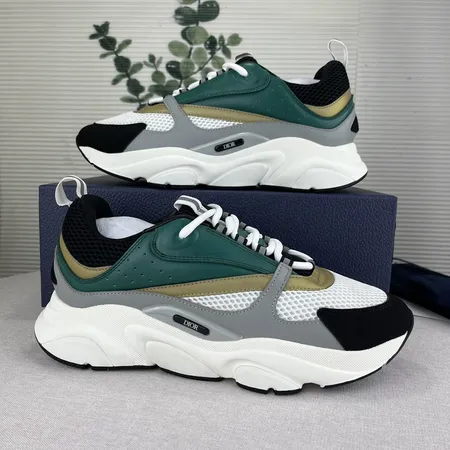 ディオール スニーカー